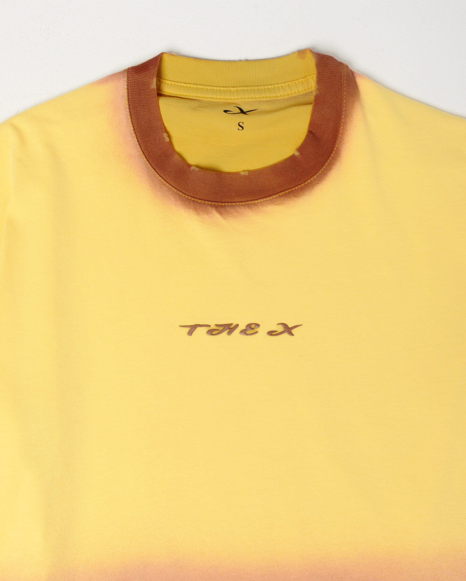 Yellow Degrated Tee - Imagen 6
